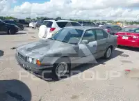 1995 BMW 525 photo