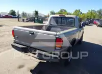 1995 Mazda B2300 фото