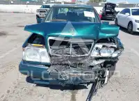 1995 Mercedes Benz E-Class фото