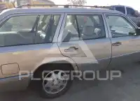 1995 Mercedes Benz E-Class photo