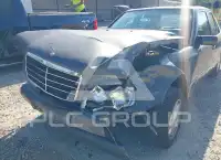 1995 Mercedes Benz E-Class photo