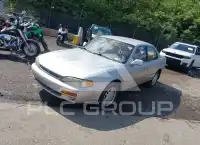1995 Toyota CAMRY photo