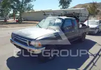1995 Toyota PICKUP фото