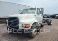 1995 Ford F-800 фото