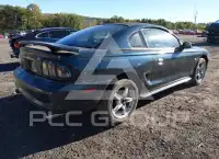1995 Ford MUSTANG photo