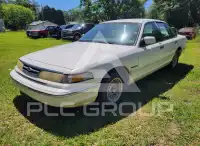 1995 Ford CROWN photo