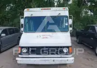 1996 Chevrolet P30 фото