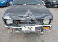 1997 Nissan FRONTIER фото