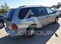 1997 Chrysler TOWN & COUNTRY photo