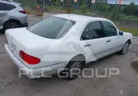 1997 Mercedes Benz E 320 фото