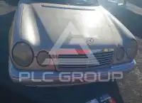 1997 Mercedes Benz E 420 photo