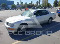 1997 Lexus LS400 фото
