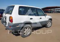 1997 Toyota RAV4 фото