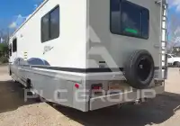 1997 Ford F-530 photo
