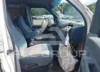 1997 Ford Club Wagon фото