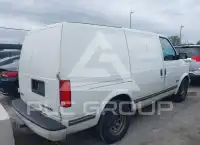 1998 Chevrolet ASTRO photo