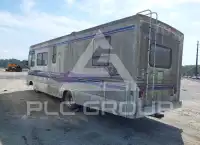 1998 Chevrolet P30 photo