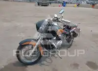 1998 Honda VT750 фото
