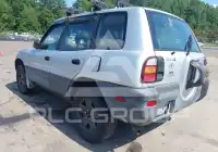 1998 Toyota RAV4 фото