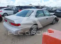 1998 Toyota CAMRY фото