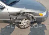 1998 Toyota CAMRY фото