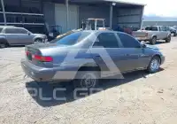 1998 Toyota CAMRY photo
