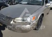1998 Toyota CAMRY фото