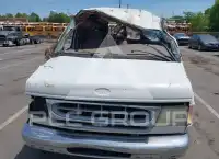 1998 Ford E-Series photo