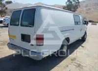 1998 Ford E-250 photo