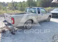1999 Nissan FRONTIER photo