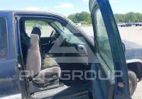 1999 Chevrolet Silverado photo