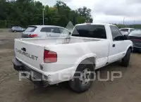 1999 Chevrolet S10 photo