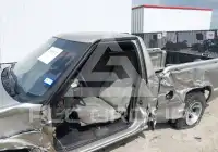 1999 Chevrolet S10 фото