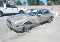 1999 Jaguar XJ фото