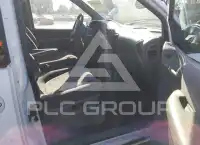 1999 Dodge Grand Caravan photo