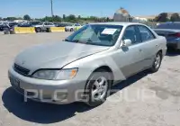 1999 Lexus ES300 фото