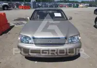 1999 Lexus LS400 фото