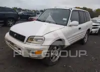 1999 Toyota RAV4 фото