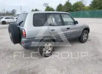 1999 Toyota RAV4 фото