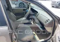 1999 Toyota AVALON photo