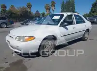1999 Ford ESCORT photo