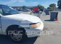 1999 Ford ESCORT photo