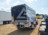 1999 Ford F-800 фото