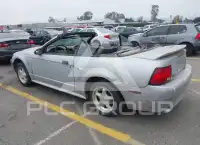 1999 Ford MUSTANG фото