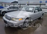 1999 Ford CROWN фото