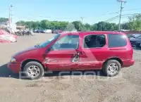 2000 Nissan QUEST photo