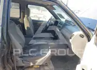 2000 Nissan FRONTIER фото