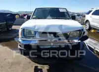 2000 Nissan FRONTIER фото