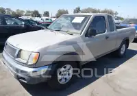 2000 Nissan FRONTIER фото