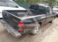 2000 Nissan FRONTIER фото